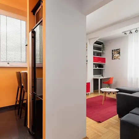 Lagiewniki Sanctuary One Bedroom By Renters Apartmán
